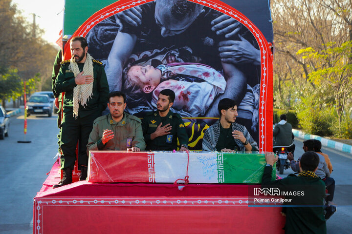 کاروان اهالی بهشت در نجف‌آباد، زرین‌شهر، تیران و کرون