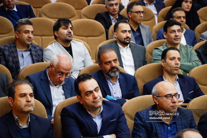 رویداد ملی حمل‌و‌نقل دانش‌بنیان در صنایع فولاد و معدنی