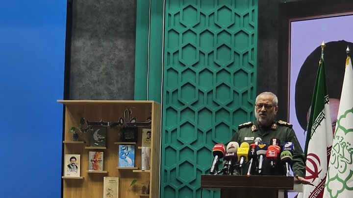 رسانه و اصحاب رسانه مهمترین ابزار و مؤلفه تولید قدرت هستند