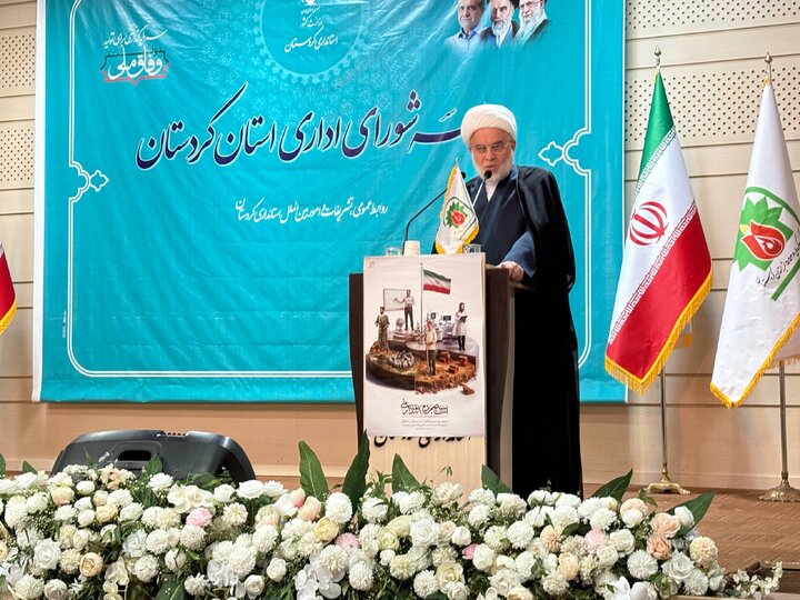 بسیج در ارتقای معنویت، آگاهی و بصیرت پیشگام باشد