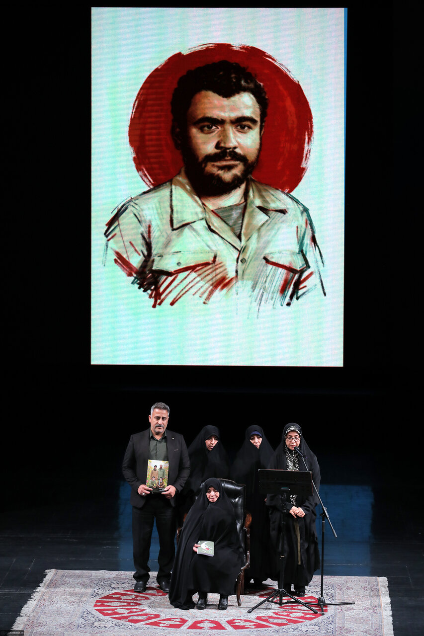 تقریظ رهبری؛ بزرگ‌ترین آرزوی یک نویسنده دفاع مقدس