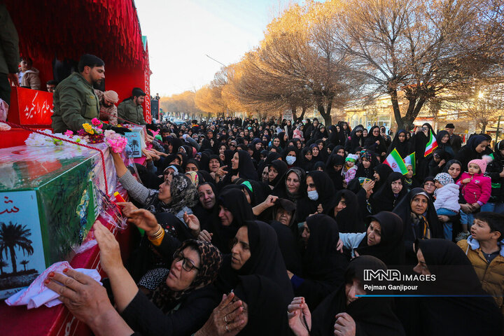 کاروان اهالی بهشت در چادگان، بوئین میاندشت و فریدونشهر