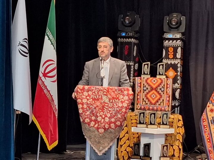 جشنواره تئاتر آیینه فرهنگ و تاریخ قوم لر است