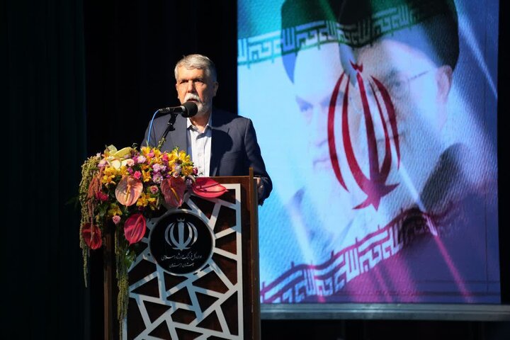 وزیر فرهنگ: کتاب، هسته اصلی معنا در تمدن ایرانی است