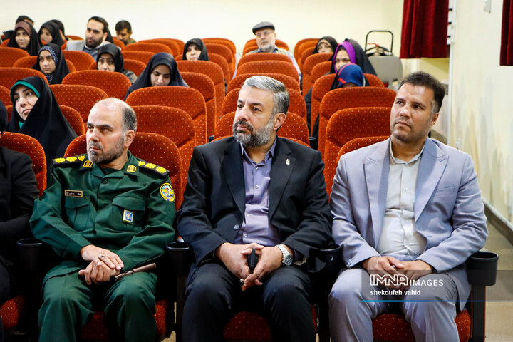 بزرگداشت شهید حاج عباس نیلفروشان