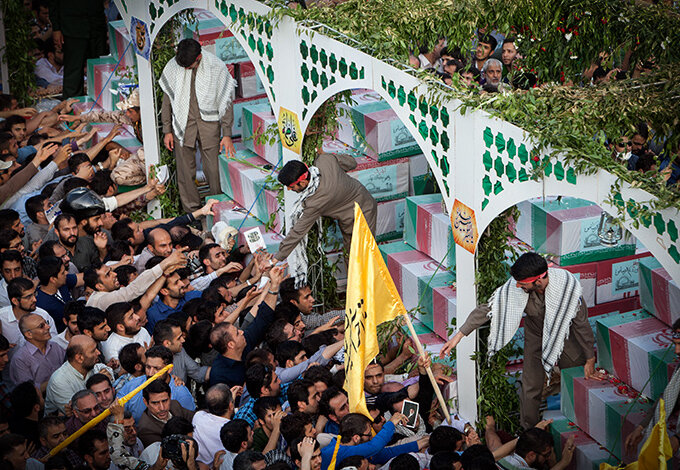 کاروان بهشت؛ طنین عطر معنویت در شهرهای اصفهان