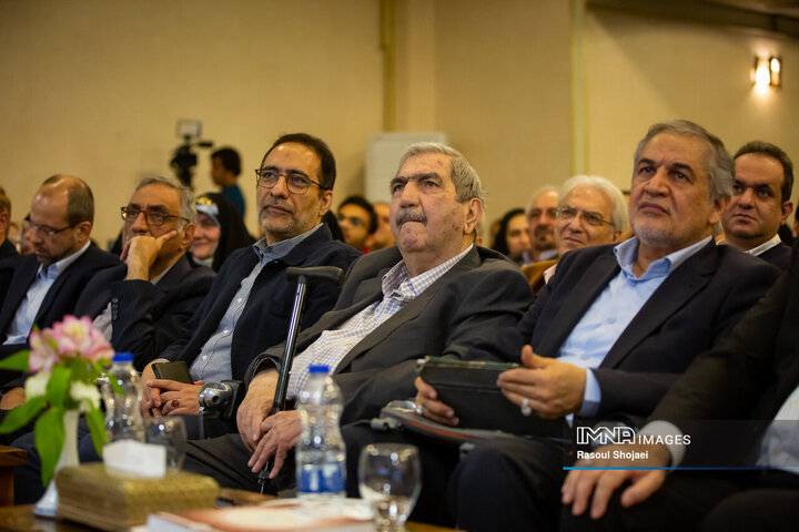 بزرگداشت پروفسور «مهدی گلشنی»