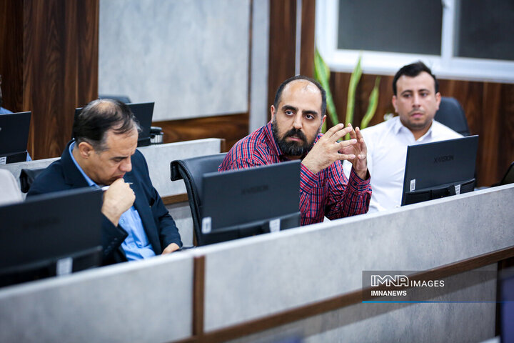 جلسه بررسی طرح جامع شهر اصفهان