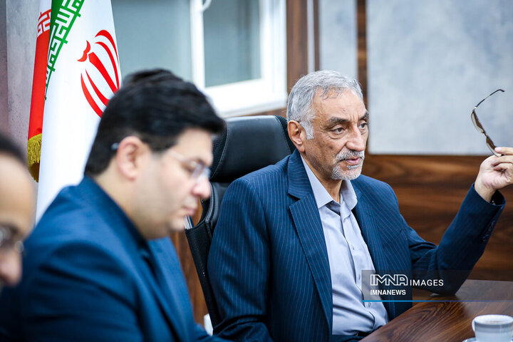 جلسه بررسی طرح جامع شهر اصفهان