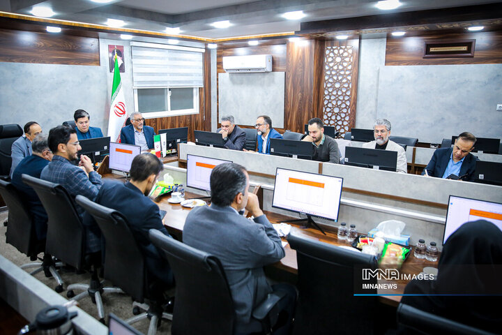 جلسه بررسی طرح جامع شهر اصفهان