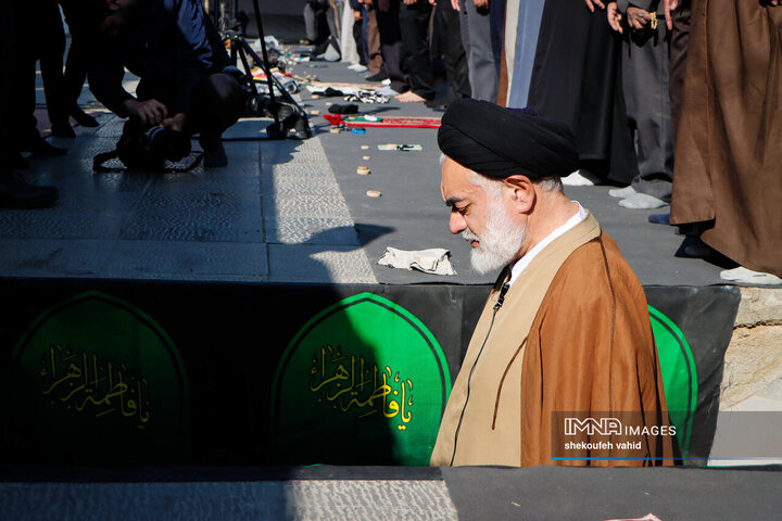 اقامه نماز باران در اصفهان