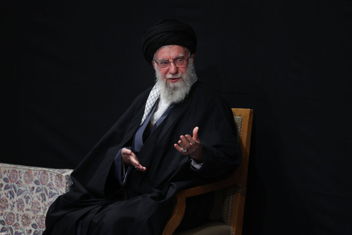 مراسم عزاداری ایام شهادت حضرت زهرا(س) با حضور رهبر انقلاب