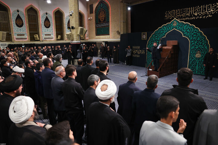 مراسم عزاداری ایام شهادت حضرت زهرا(س) با حضور رهبر انقلاب