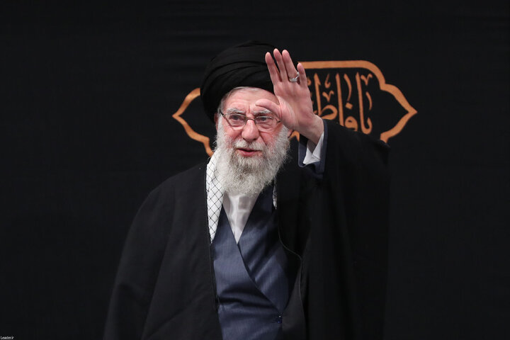 مراسم عزاداری ایام شهادت حضرت زهرا(س) با حضور رهبر انقلاب