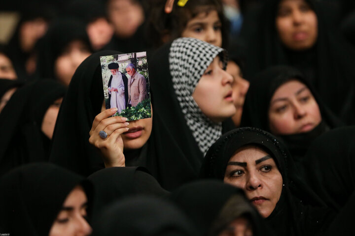 مراسم عزاداری ایام شهادت حضرت زهرا(س) با حضور رهبر انقلاب