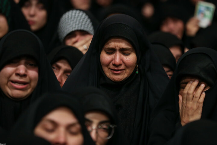 مراسم عزاداری ایام شهادت حضرت زهرا(س) با حضور رهبر انقلاب