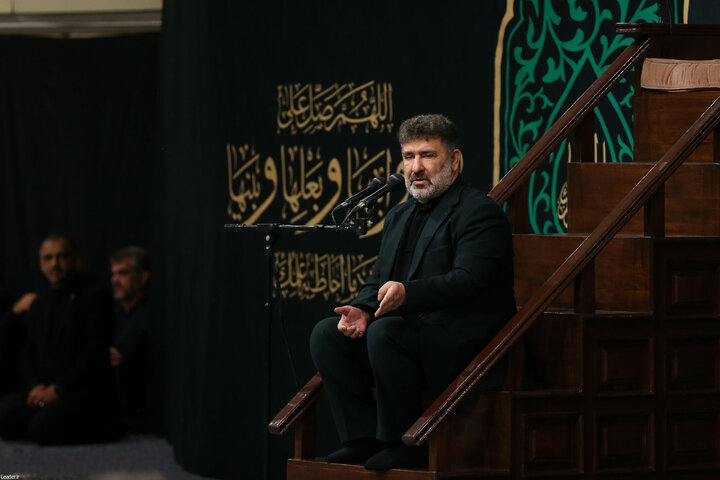 مراسم عزاداری ایام شهادت حضرت زهرا(س) با حضور رهبر انقلاب