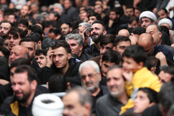 مراسم عزاداری ایام شهادت حضرت زهرا(س) با حضور رهبر انقلاب