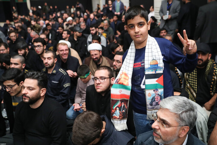 مراسم عزاداری ایام شهادت حضرت زهرا(س) با حضور رهبر انقلاب