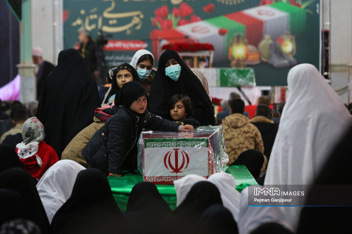 کاروان اهالی بهشت در تودشک، کوهپایه، ورزنه و هرند