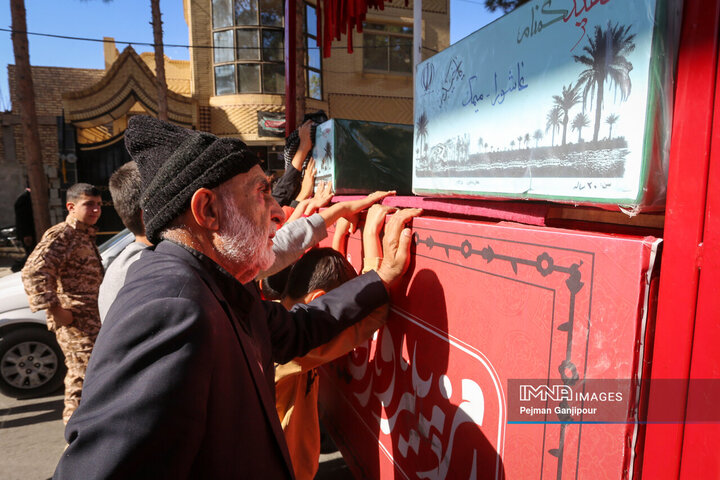 کاروان اهالی بهشت در تودشک، کوهپایه، ورزنه و هرند