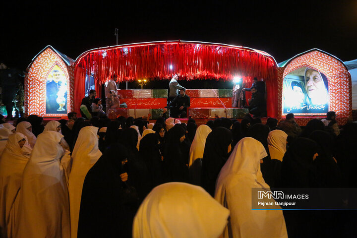 کاروان اهالی بهشت در تودشک، کوهپایه، ورزنه و هرند