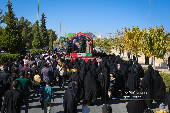 کاروان اهالی بهشت در تودشک، کوهپایه، ورزنه و هرند