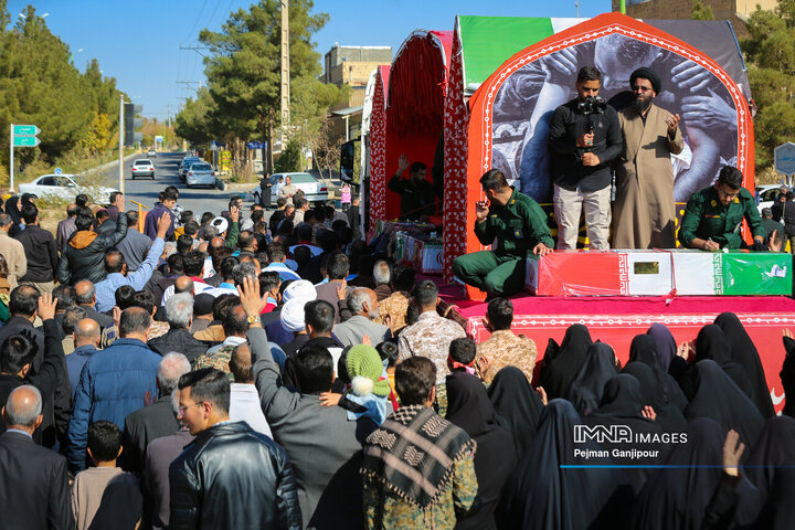 کاروان اهالی بهشت در تودشک، کوهپایه، ورزنه و هرند