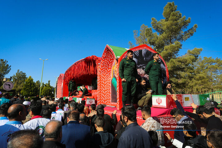 کاروان اهالی بهشت در تودشک، کوهپایه، ورزنه و هرند