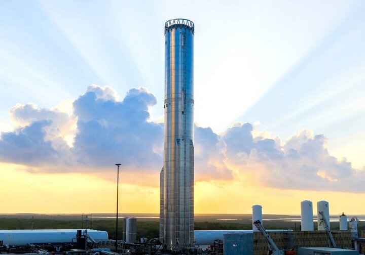 انفجار بوستر نسخه ارتقایافته استارشیپ  در جریان تست فشار گاز