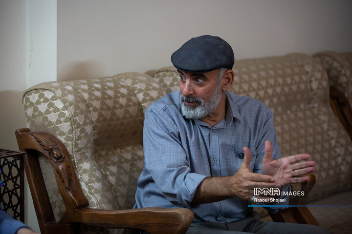 دیدار شهردار اصفهان با پیشکسوت عکاسی