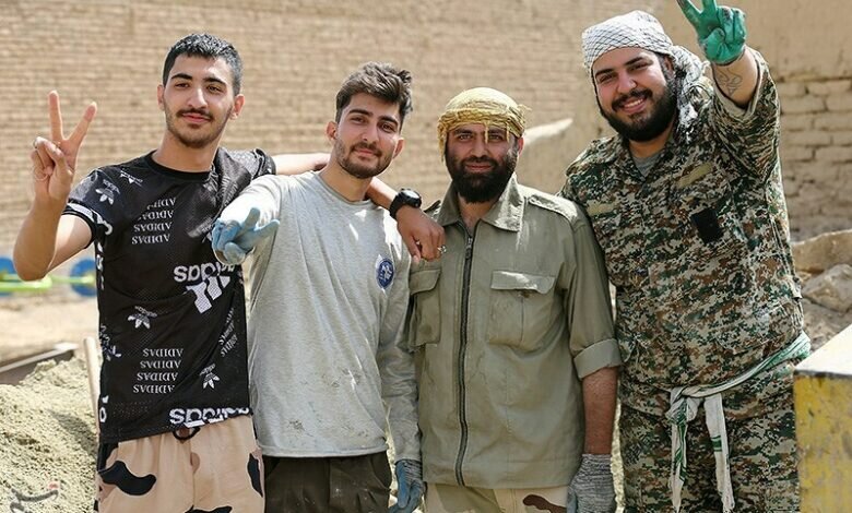 نسل جدید بسیج| چهرههایی که در خیابان نمیشناسیم، اما در روزهای سخت پیدایشان میشود