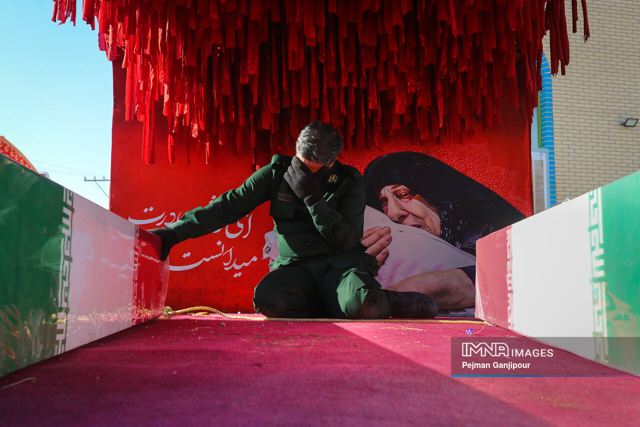 دلهای بیقرار و تابوتهای پرچمدار؛ روایت یک شهر با شهدا