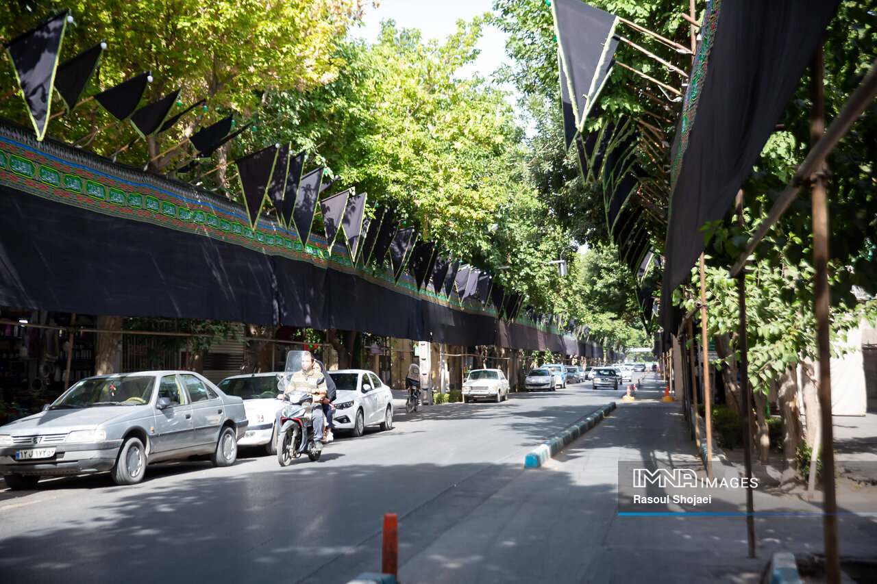 شهرها در سوگ بانوی دو عالم؛ حالوهوای ایران در ایام شهادت حضرت زهرا (س)