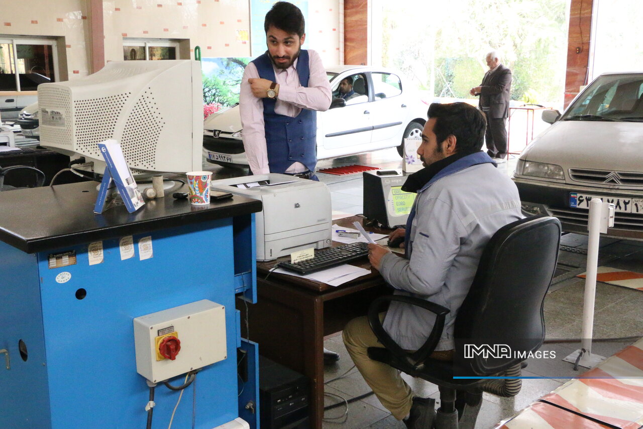 معاینه فنی؛ راهکار ۱۵ دقیقهای برای کنترل آلودگی هوای کلانشهرها