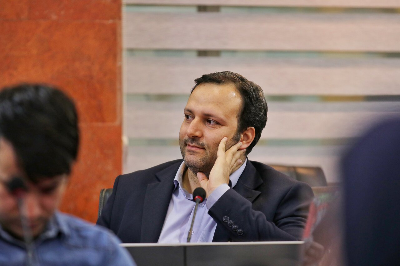 از نخستین شماره کتاب فرامتن با موضوع «هوش مصنوعی و آینده سازمانهای فرهنگی» رونمایی شد