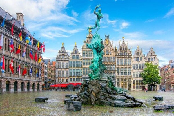 آنتورپ چطور به کانون داغ صنعت جهانی تبدیل شد: از لجستیک بندرگاهی تا تولیدات پیشرفته