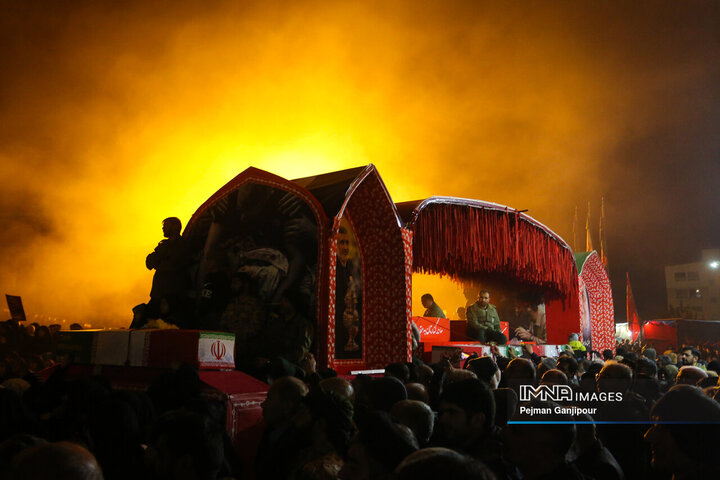 کاروان اهالی بهشت در سپاهان‌شهر، بهارستان، جرقویه و نائین