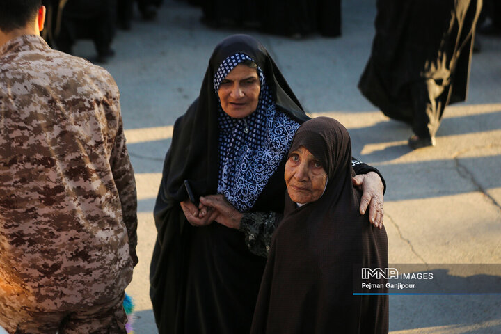 کاروان اهالی بهشت در سپاهان‌شهر، بهارستان، جرقویه و نائین