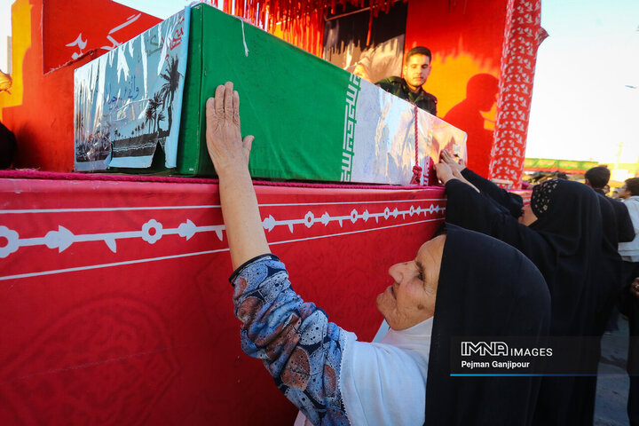 کاروان اهالی بهشت در سپاهان‌شهر، بهارستان، جرقویه و نائین