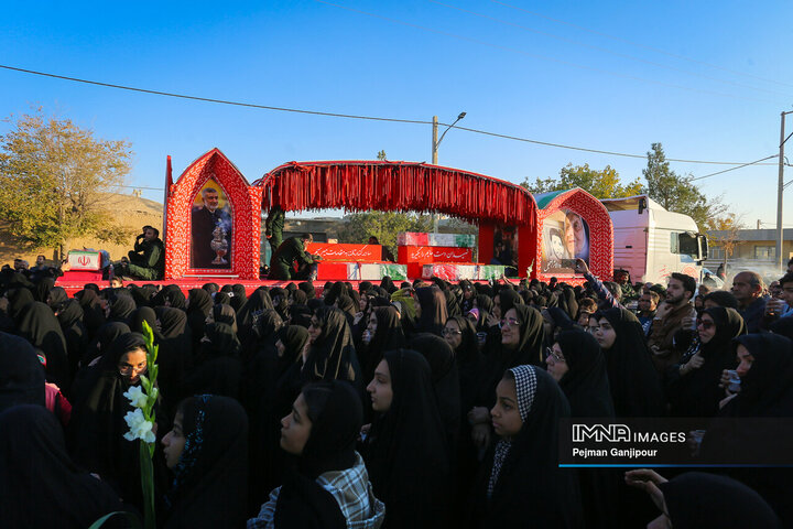 کاروان اهالی بهشت در سپاهان‌شهر، بهارستان، جرقویه و نائین