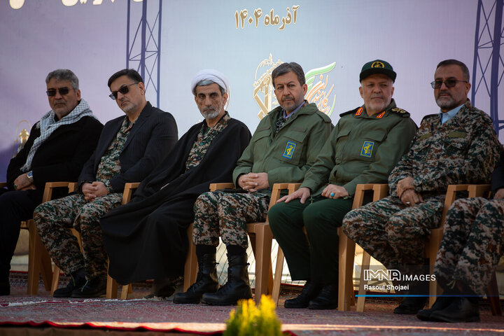 گردهمائی بسیجیان ادارات استان اصفهان