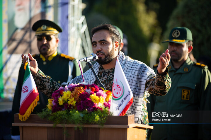 گردهمائی بسیجیان ادارات استان اصفهان