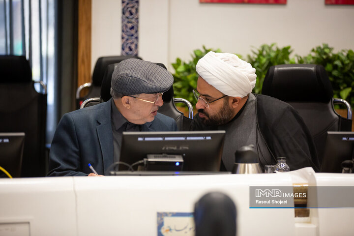 جلسه علنی شورای شهر اصفهان