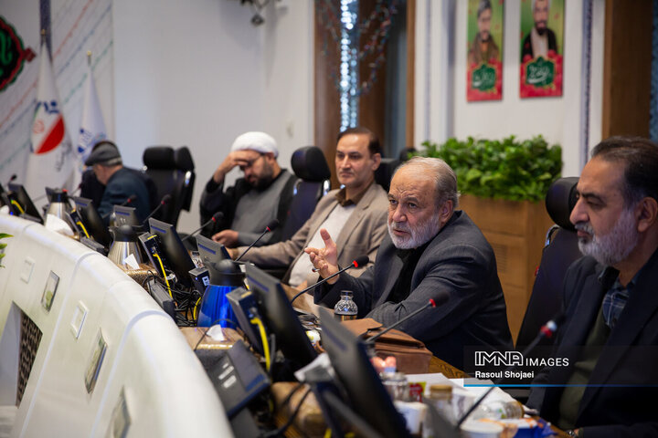 مجید نادرالاصلی رئیس کمیسیون ویژه آب شورای شهر اصفهان