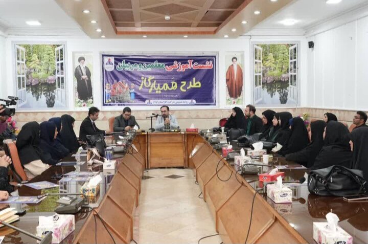 فعالیت بیش از ۱۱ هزار معلم و دانش‌آموز ایلامی در طرح همیاران گاز