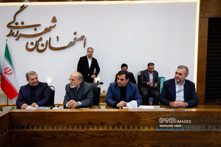 دیدار شهردار اصفهان و سفیر کره جنوبی در ایران