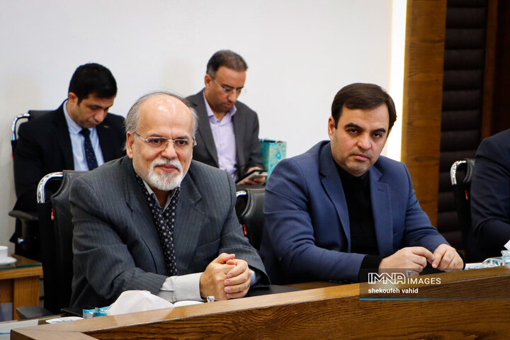 دیدار شهردار اصفهان و سفیر کره جنوبی در ایران