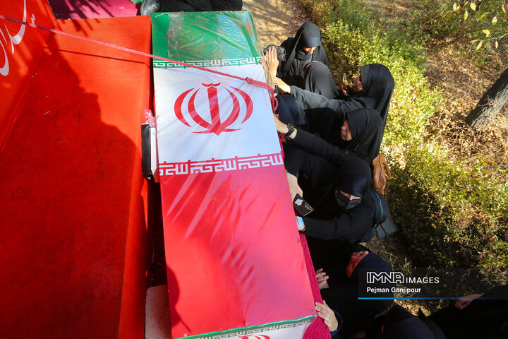 کاروان اهالی بهشت در برخوار، شاهین‌شهر و دانشگاه اصفهان