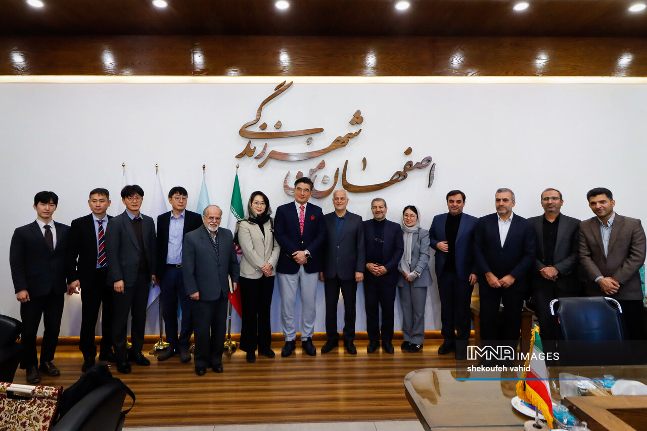 اصفهان بر مدار دیپلماسی؛ از گفتوگوهای فرهنگی تا همکاریهای اقتصادی
